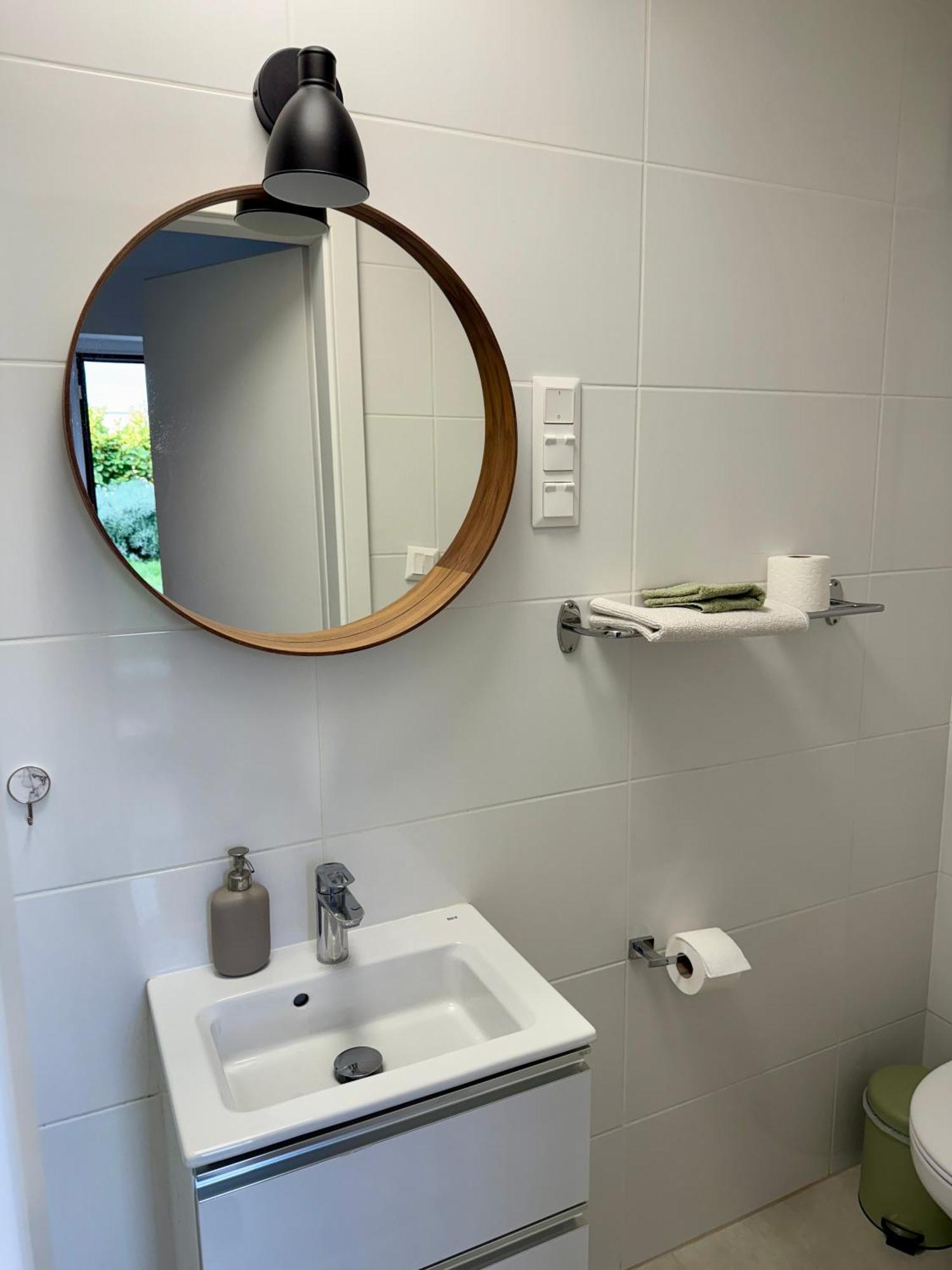 R77 Apartment Downtown - Penthouse Budapest Exteriör bild